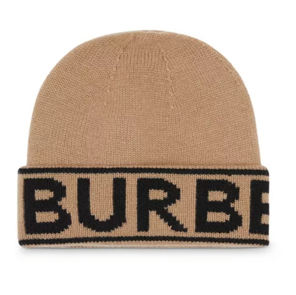 Burberry beanie